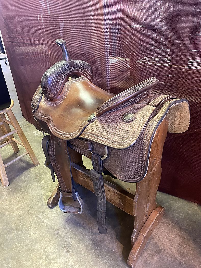 Custom J&S 16 1/2" tree Cutting Saddle Cutting Horse Central