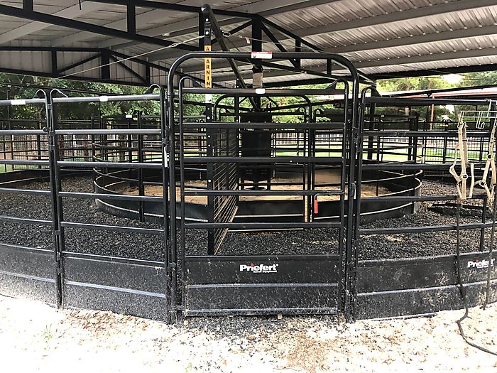Priefert Free Flow 4Horse Walker Performance Horse Central